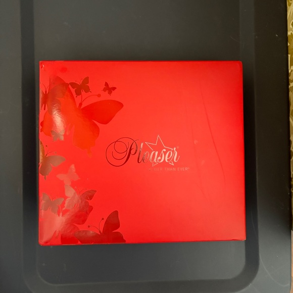 Pleaser Adore-709 Red Heels - Picture 2 of 4